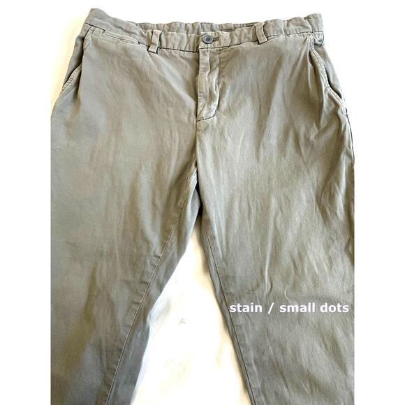Vineyard Vines Men’s Pants - SOME SPOTS 98%Cotton Sz33 x 32 - Picture 2 of 5